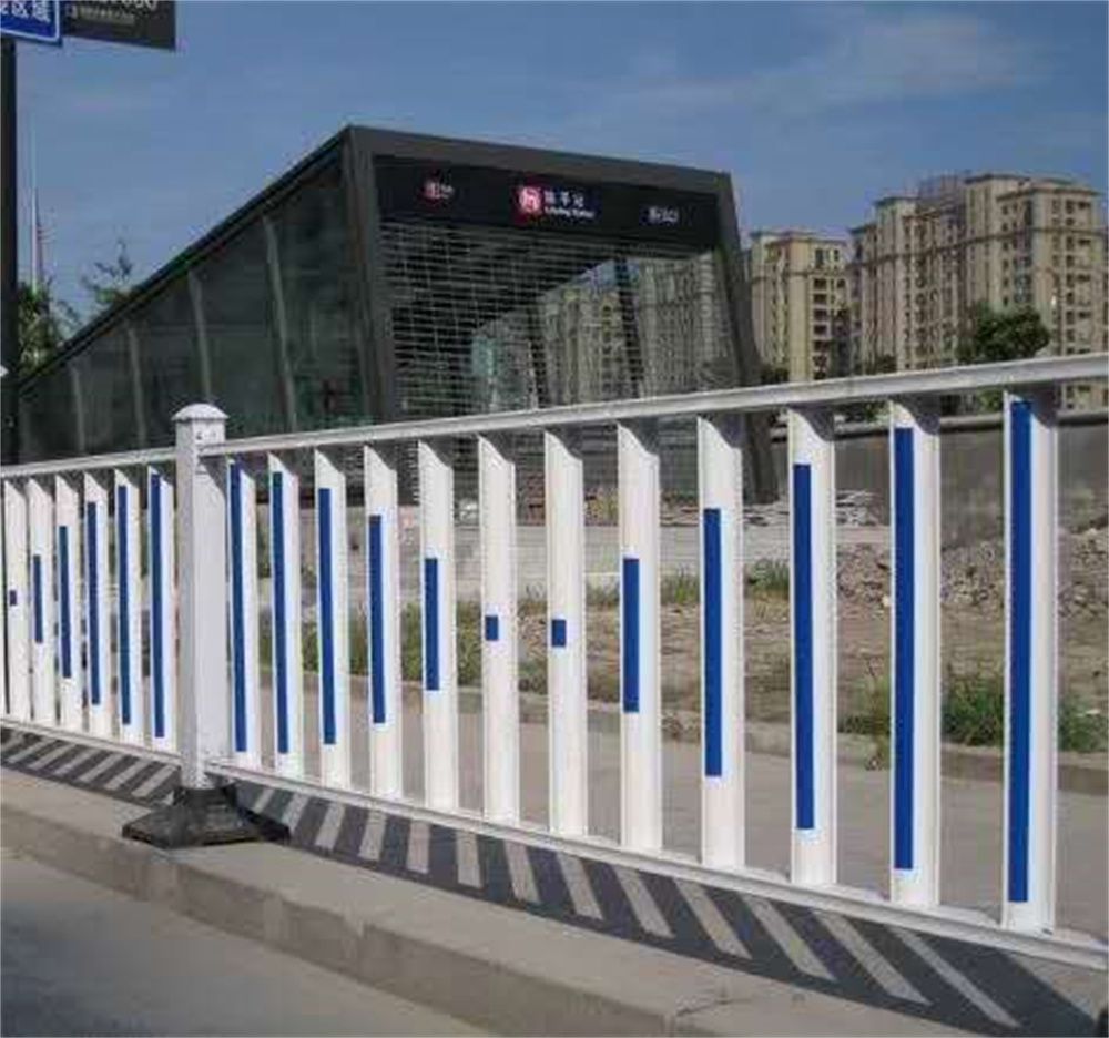 道路護欄為什么要日常養護